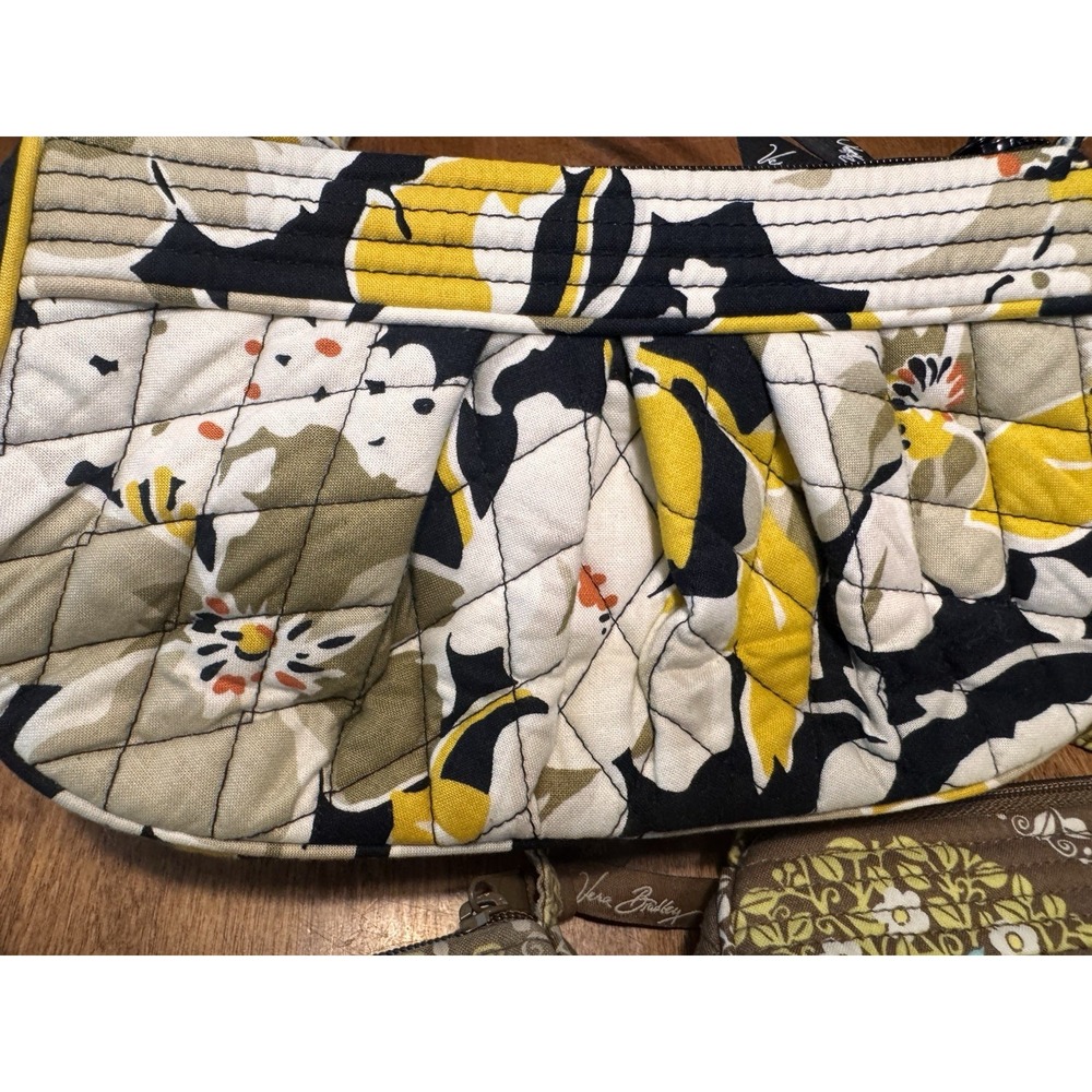 VERA BRADLEY Crossbody Shoulder Quilted Purse Yellow Black Small W/ Adj. Strap